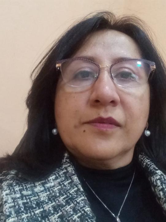 Esther Campos Medina