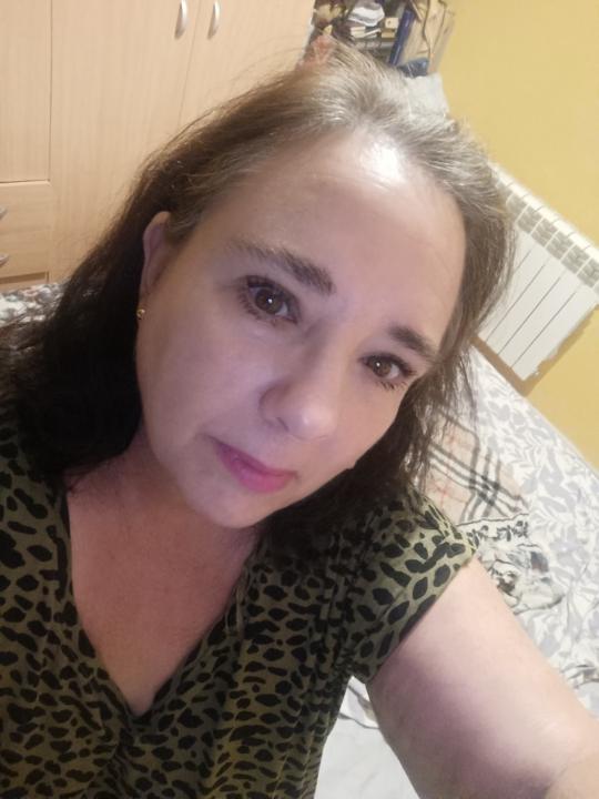 Manuela Fernandez-luna