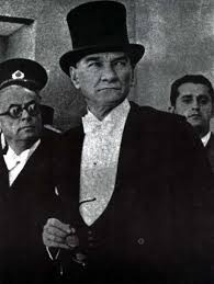 Avni Yiğit Aksu