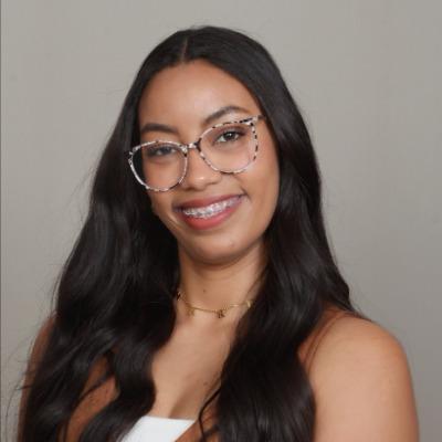 Marie Reyes