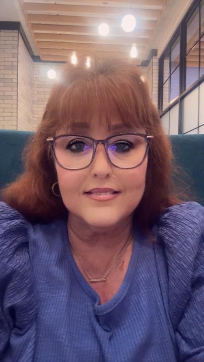 Robyn Campbell