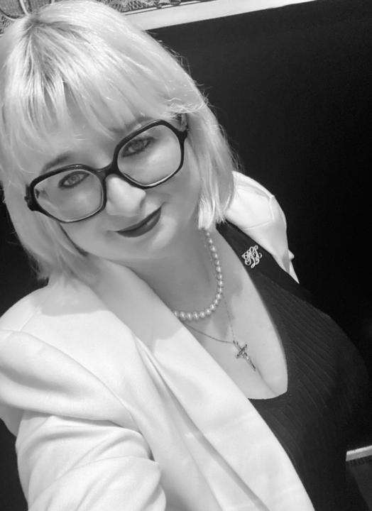 Sandrine M.