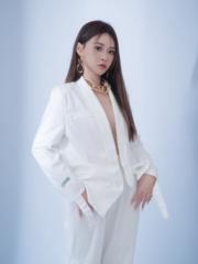 子娉 廖