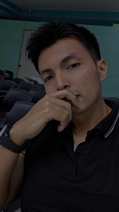 Roy Jovel