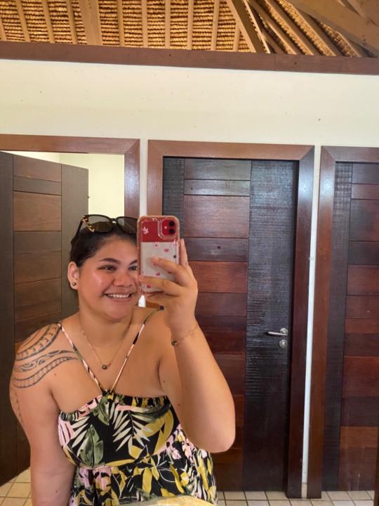 Henahiti Adams