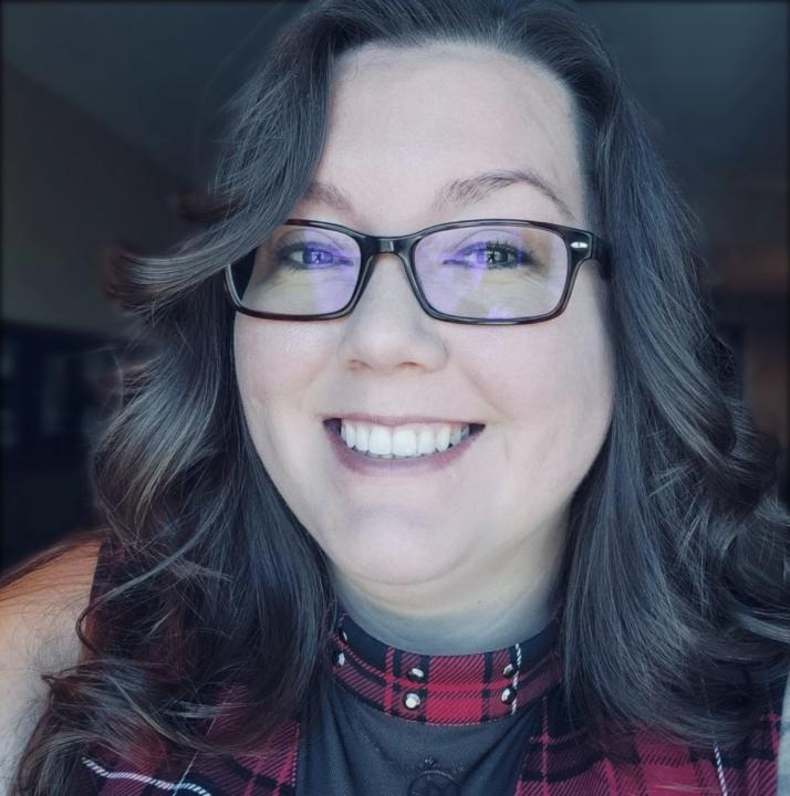 Laura Howell