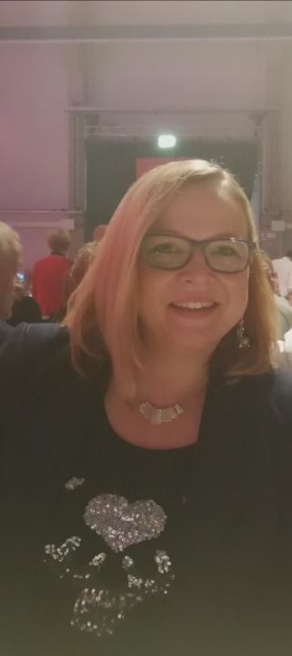 Julia Mangels