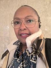 Carole L