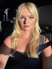 Josie Mace grier