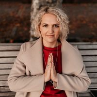 Christina Sternbauer