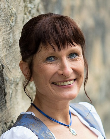 Lilly Woyczesczyk