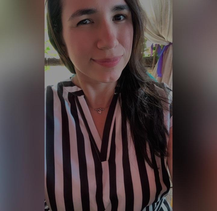 Ana Canizales