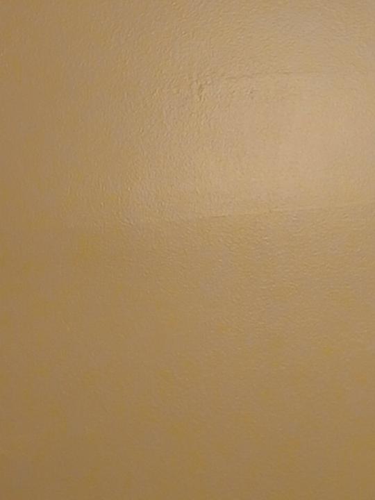 R T