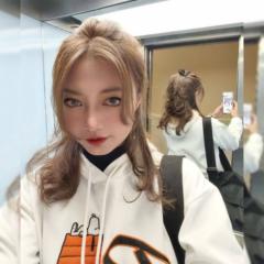 瑾涵 Mia