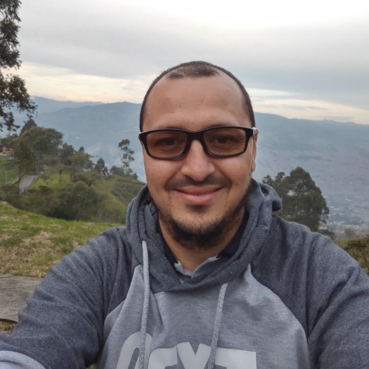 Cesar Alvarez