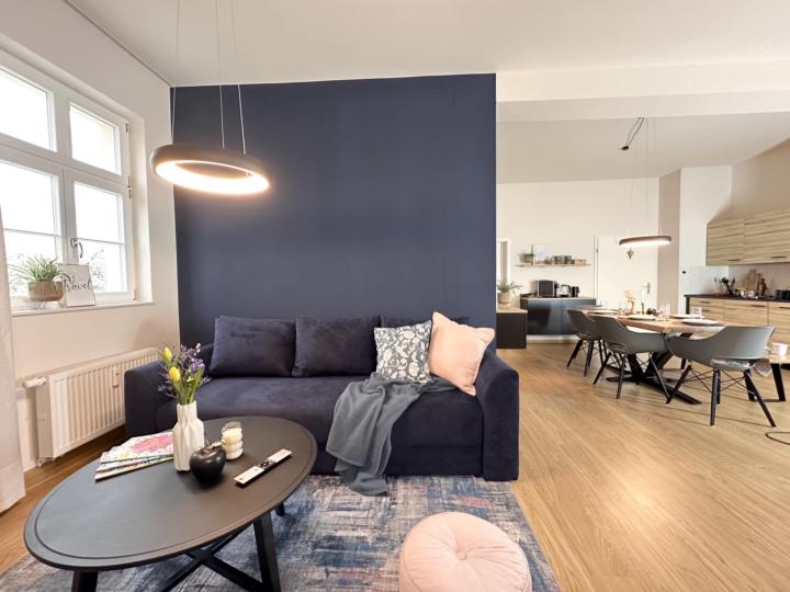 2 neue ❤️AIRBNB Inserate❤️benötigen eure Hilfe!