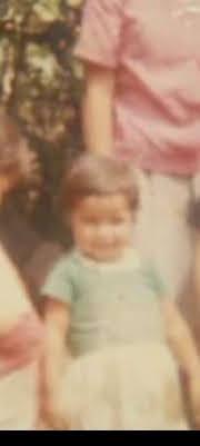 antes y despues.  yo de 2 años, wowowowo tarde pero aquí estoy. 