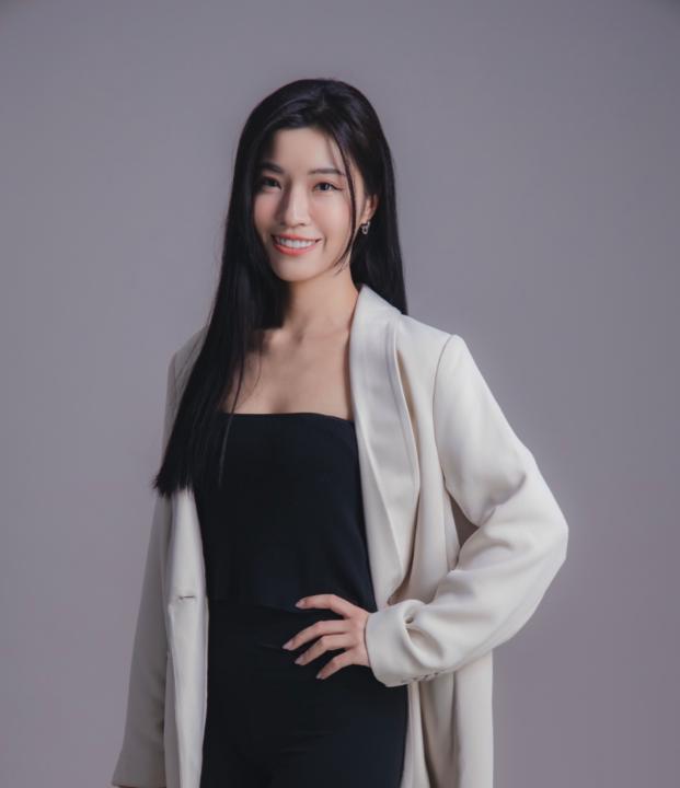 Vanessa Chang