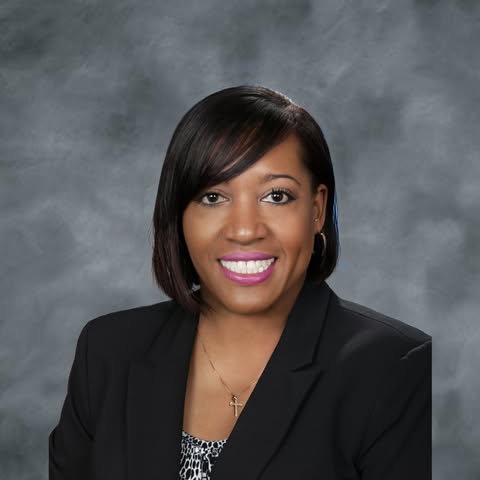 Marilyn Lee-Robertson