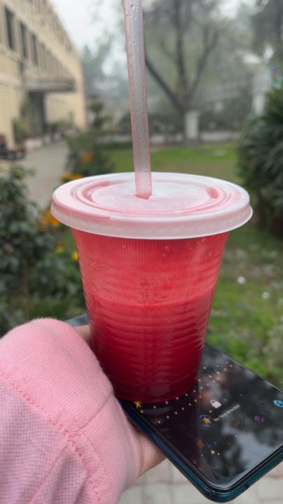 My fav juice 🥹🍊🥕