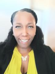 Essence Reynolds