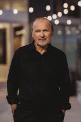 Sascha Menesi
