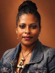 Stephanie Henry