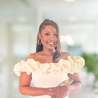 Gloria Tshikaya