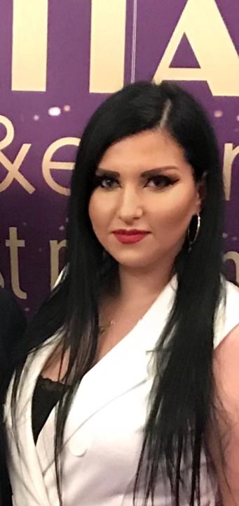 Tina Dobre