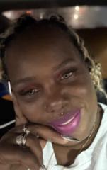 QQueenB Lydia GrayHolifield