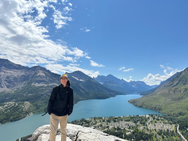 Blake Holowach