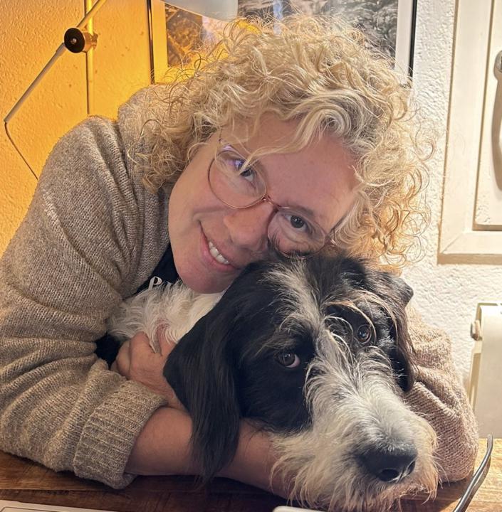 Join the coffee hours and let's meet 