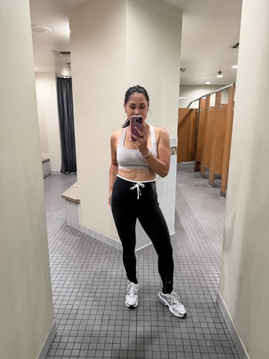 Workout check in below! 👇🏽