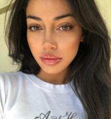 Zoe Boo