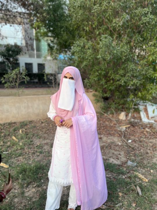 Aqsa Roshan