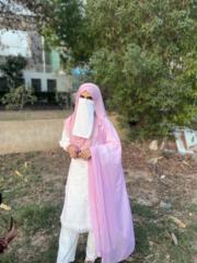 Aqsa Roshan