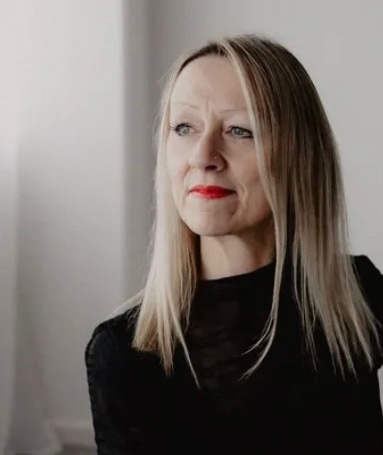 Claudia Lenz
