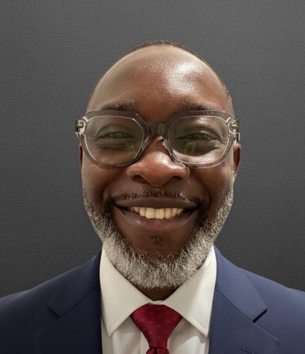 Dayo Asubiojo