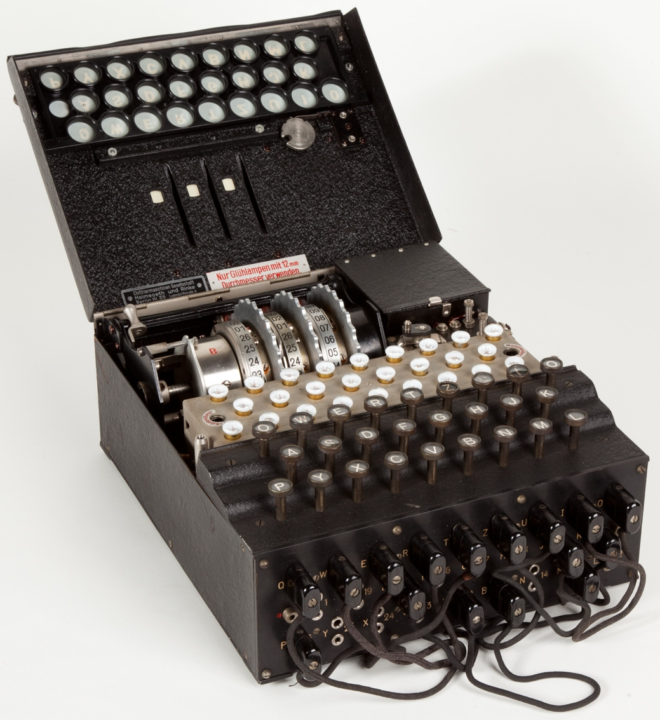 The Alan Turing Bomb für ENIGMA Code entschärft mit KI ?