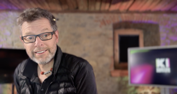 🟪🟩 KI-Café Live: Wie du mit KI & Avataren komplexe Ausbildungen digitalisierst – am Beispiel einer Butler-Akademie