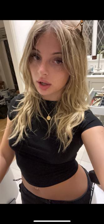 Maddie E Head