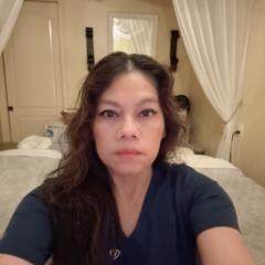 Romualda Flores