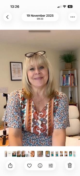 Lisa Farrell-Moxon