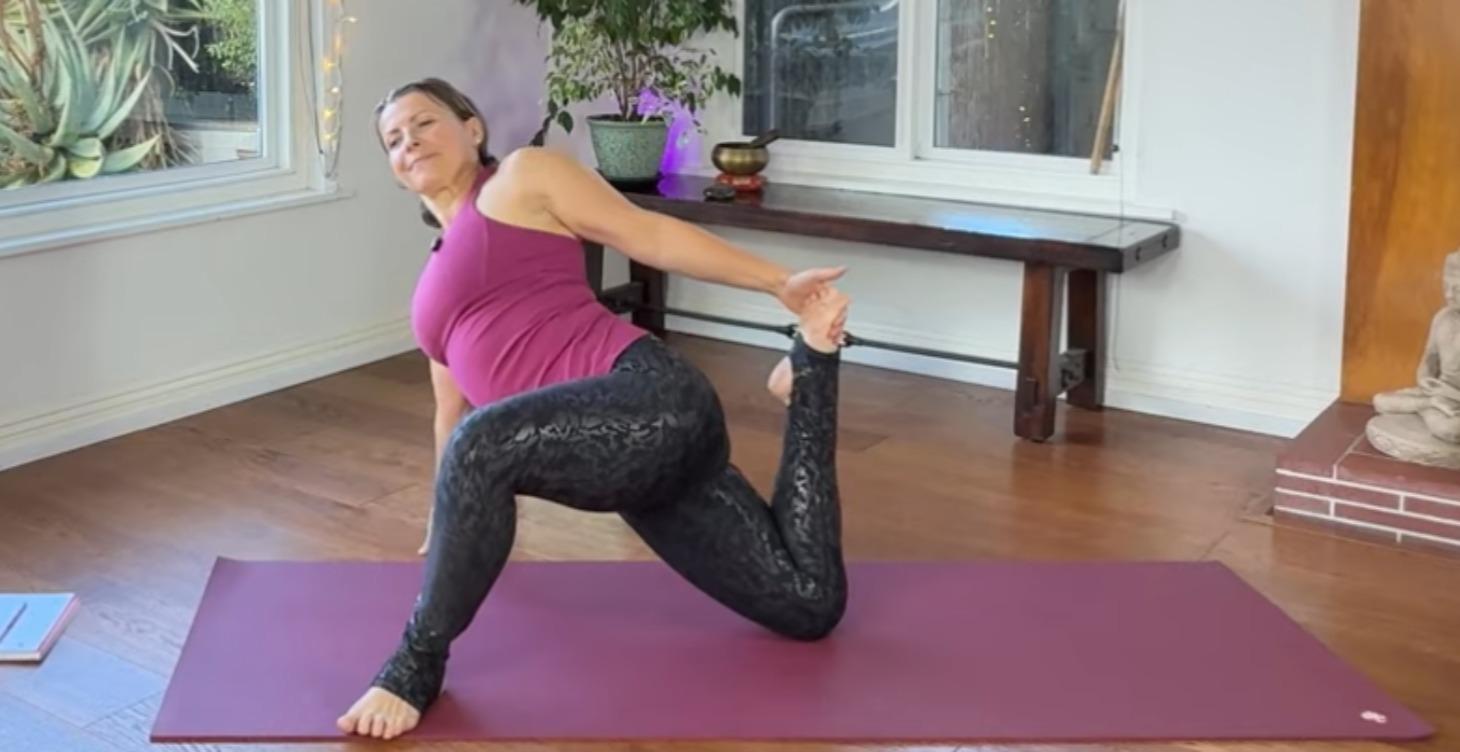 Hips & Flow 14 Day Challenge