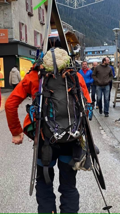 Where to keep your cauliflower when skiing
