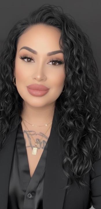 Alejandra Armendariz