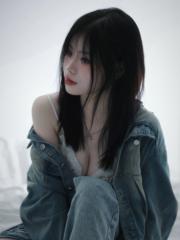 Nhi Hoang