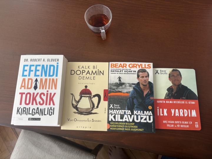 Yeni kitaplarım geldi