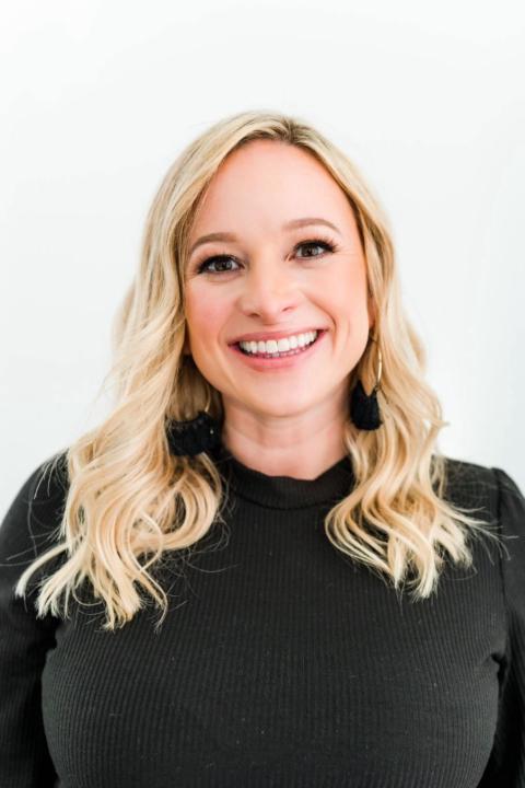 Candi Miles