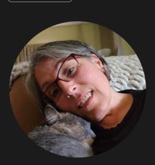 Juli Ellis-Kamenakis